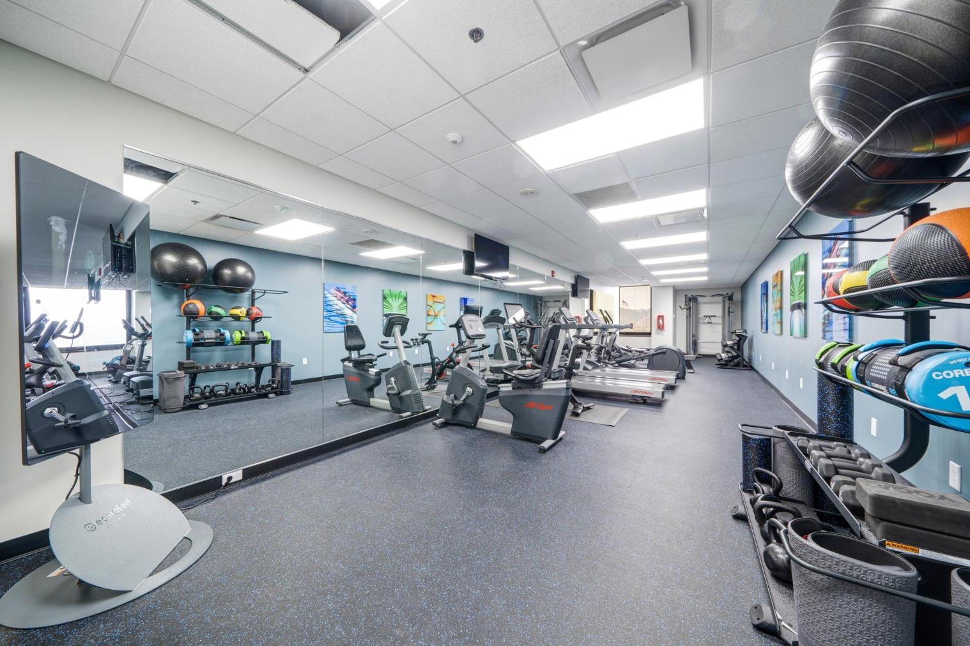 Sweeping Stadium Views Wonderfully Located 24-7 Parking Gym Lounge Pittsburgh Eksteriør bilde